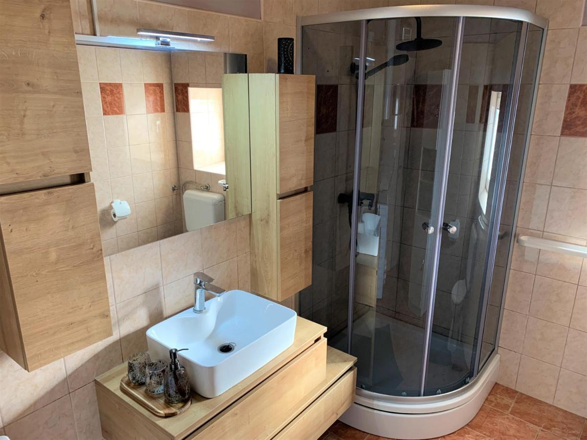 Apartment Lupo Воднян Екстер'єр фото